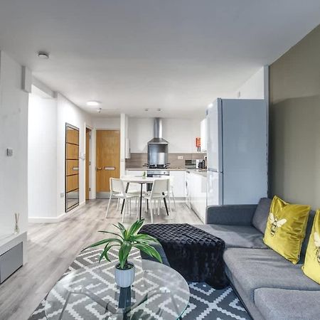2Br City Centre Apt, Self Check In, Wifi, By Derbnb Sheffield Luaran gambar